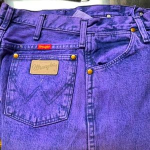 Wrangler retro purple high rise jeans. Size 11x34 inseam